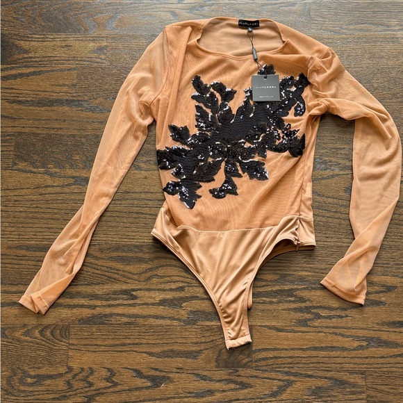 JLUXLABEL Tan and Black One Shoulder Bodycon Top - Picture 2 of 4